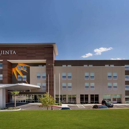 La Quinta Inn & Suites By Wyndham San Antonio Seaworld Lafb Ngoại thất bức ảnh