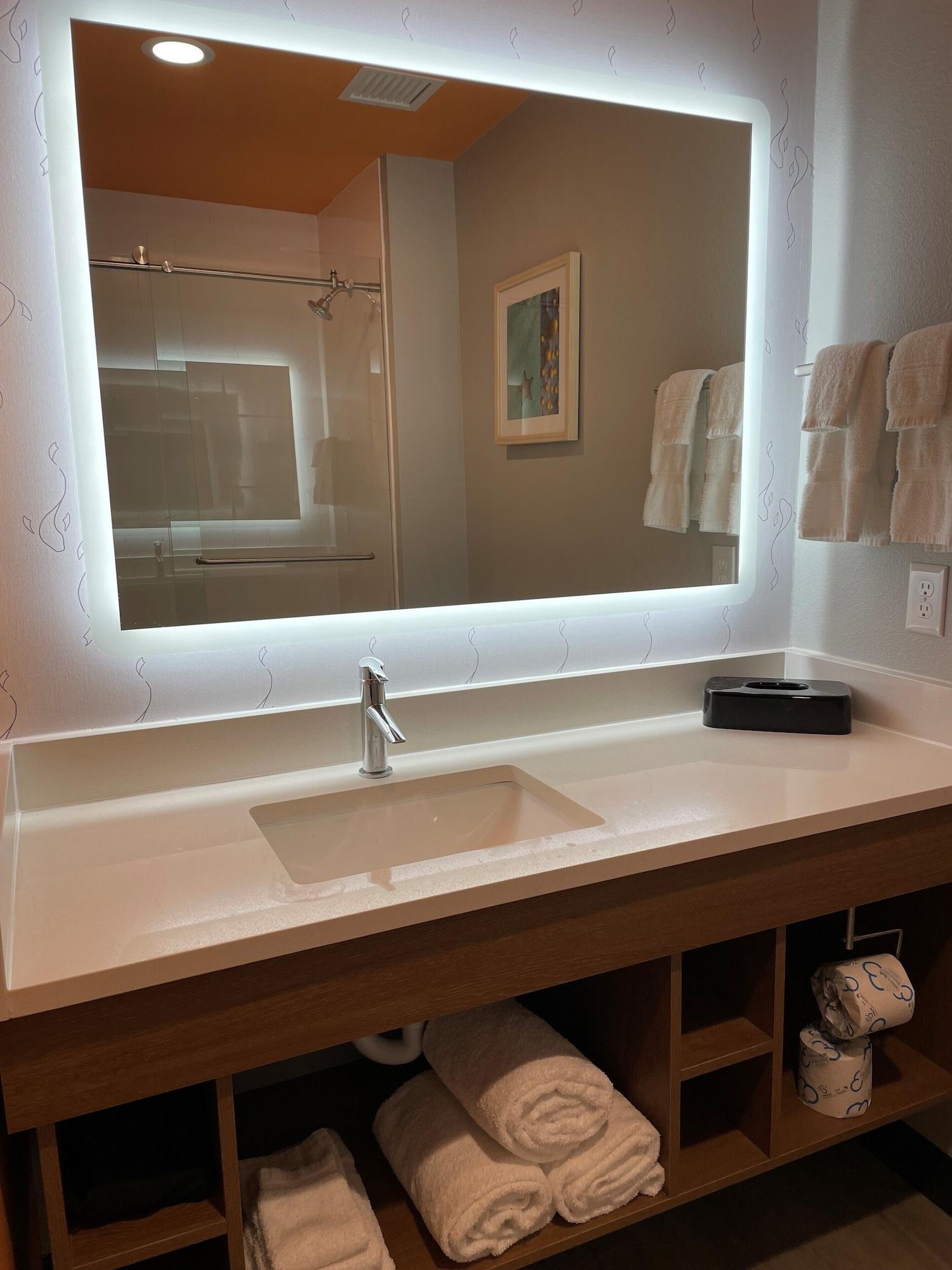 La Quinta Inn & Suites By Wyndham San Antonio Seaworld Lafb Ngoại thất bức ảnh